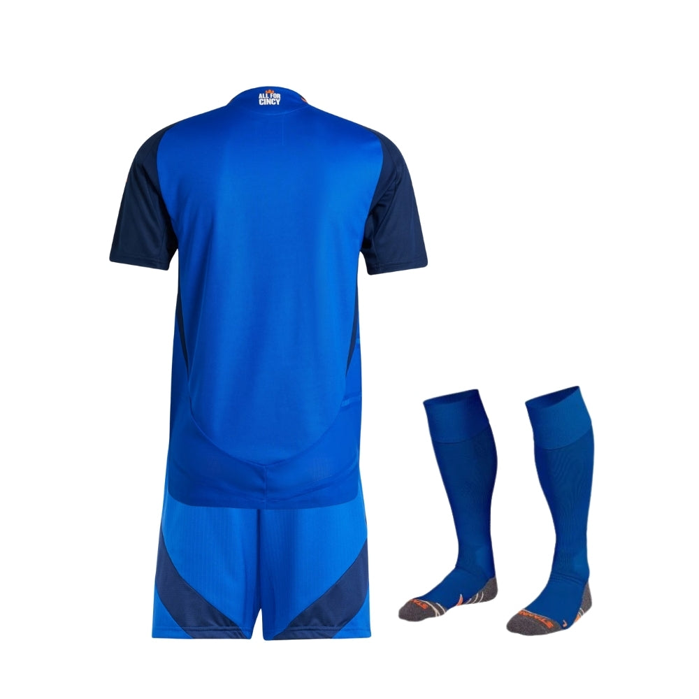 Kit - Cincinnati Home 25/26 - Back view