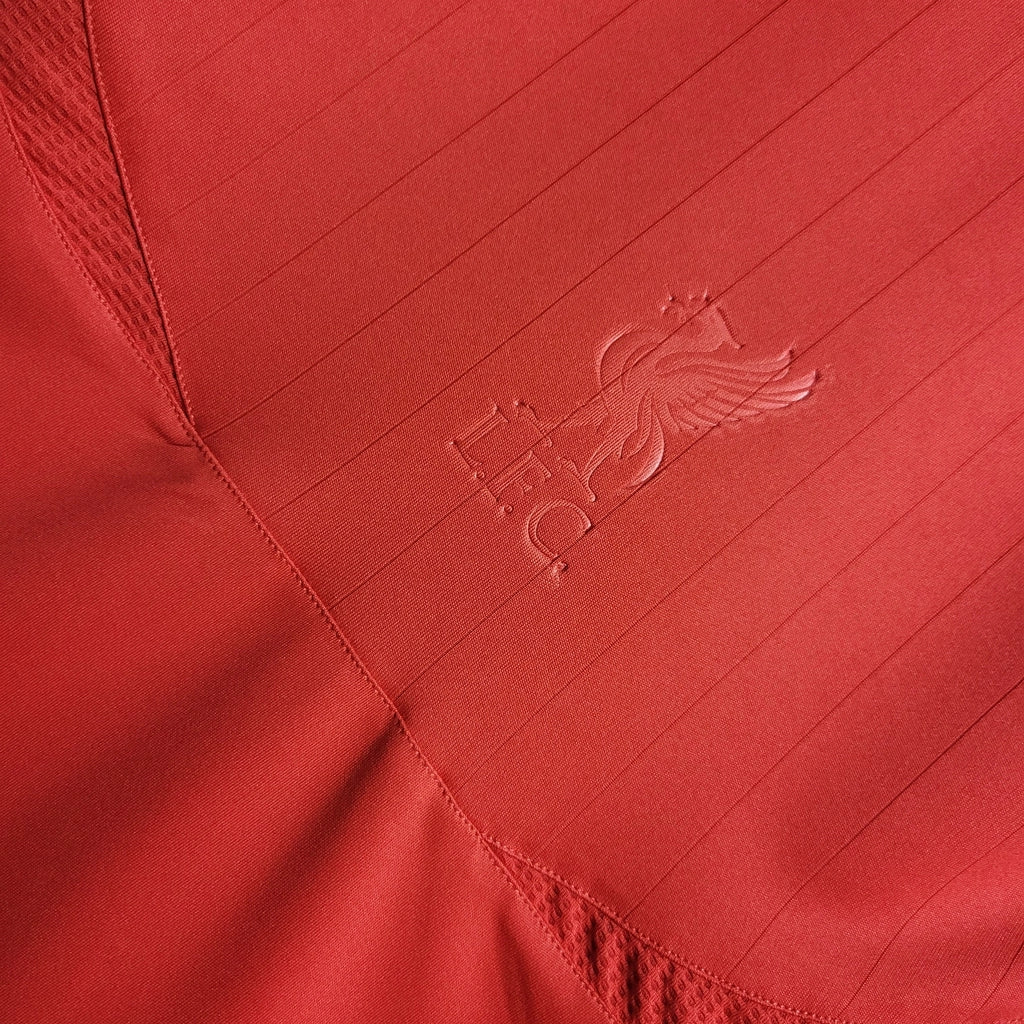 Liverpool Home 06/07 - Packaging